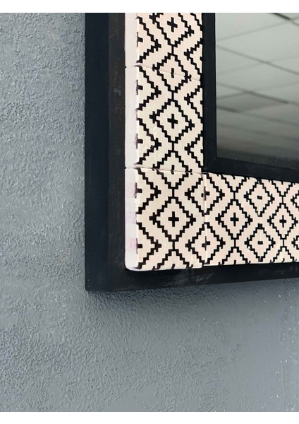 Decor Çerçeveli Mozaik Doğaltaş Ayna