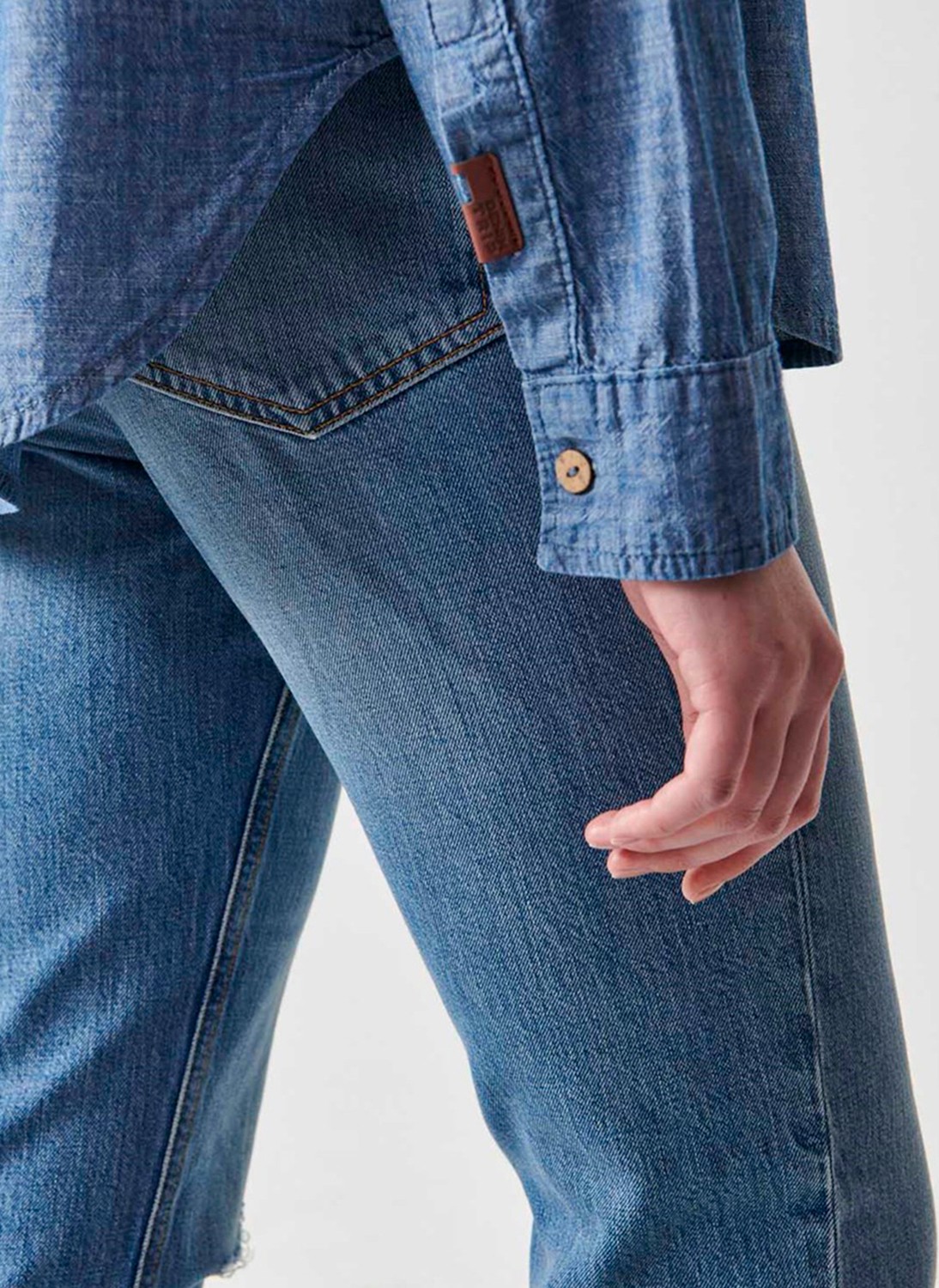 Denim Trip Regular Fit Açık İndigo Chambray Kadın Jean Gömlek görsel 4