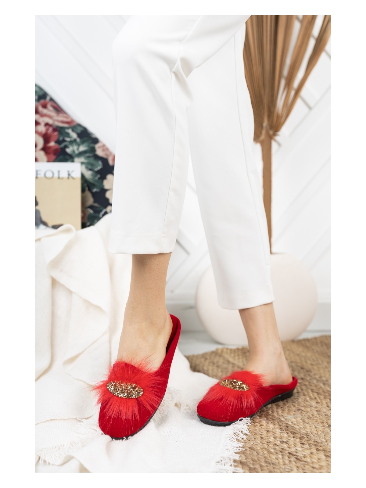 Moda Fırsat Siyah Tüylü Taşlı Kadın Terlik Tüylü Taşlı Şık Ev Terliği Süslü Çeyiz Doğum Misafir Yılbaşı Terliği - Görsel 4