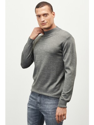 ALTINYILDIZ CLASSICS Erkek Gri Melanj Standart Fit Normal Kesim Yarım Balıkçı Yaka Yünlü Triko Kazak
