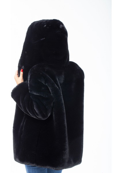 Kapşonlu Lutr Siyah Kürk Kaban fiyatları