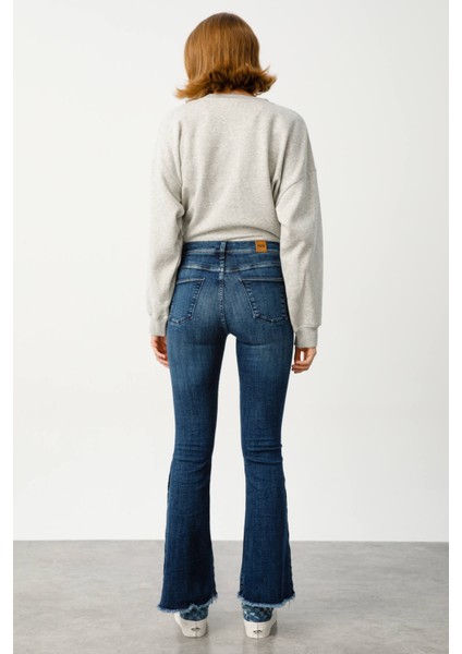 Normal Bel Ispanyol Paça Skinny Fit Koyu Indigo Kadın Denim Pantolon DT10043 Koyu Indigo modelleri