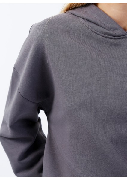 Kapüşon Yaka Düz Açik Gri Kadin Sweatshirt DT10113-3 Açik Gri indirimleri