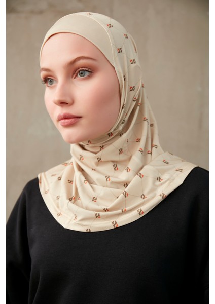 Monogram Desenli Bone Sport Pro Hijab - Camel