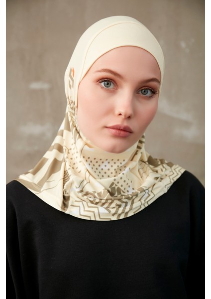 Geometrik Desenli Bone Sport Pro Hijab - Krem