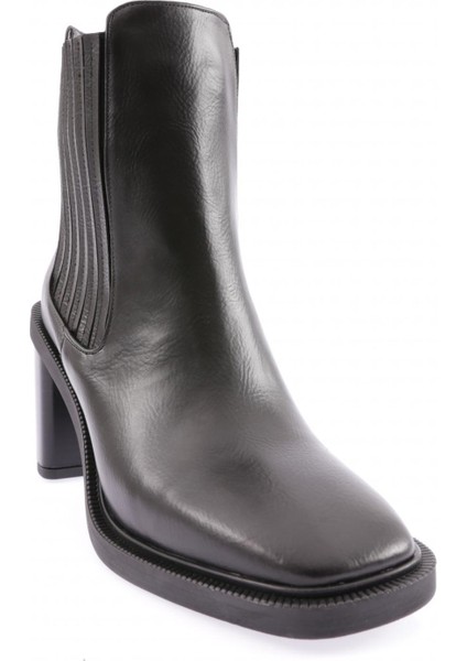 K710-22K Kadin Küt Burun Topuklu Çizme fiyatları