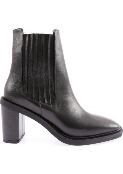 K710-22K Kadin Küt Burun Topuklu Çizme