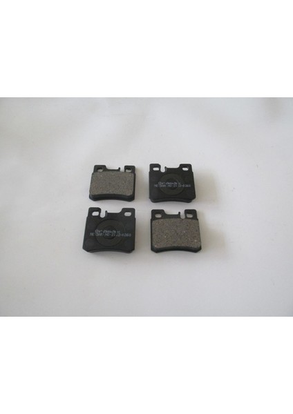 Mercedes 190- W201- 83/93 Arka Fren Balatası (Kablosuz)(Disk) (61,8X58,1X13,5)(BRAMAX) A0024200120