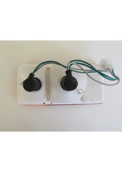 Daıhatsu Hıjet- Pıck Up- 90/97 Stop Lambası Sağ Sarı/kırmızı (Yatay Tip)(Tyc) 51550-87516-00 modelleri