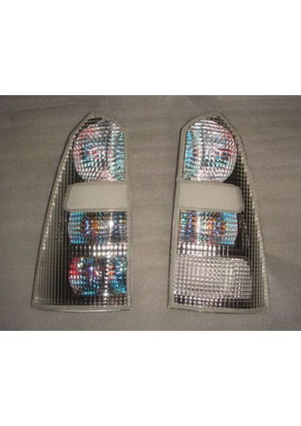 Ford Focus- Stw- 98/05 Modifiye Stop Lambası Sağ/sol Set 4 Parça Beyaz (Steyşın Wagon)(Tyc) 1233322 fiyatları