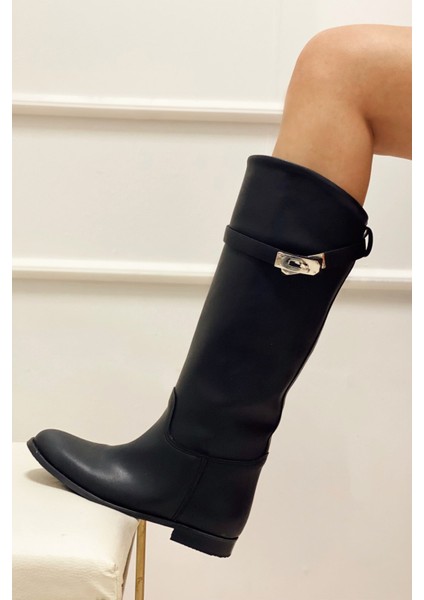 Misha Siyah Cilt Toka Detaylı Düz Çizme modelleri