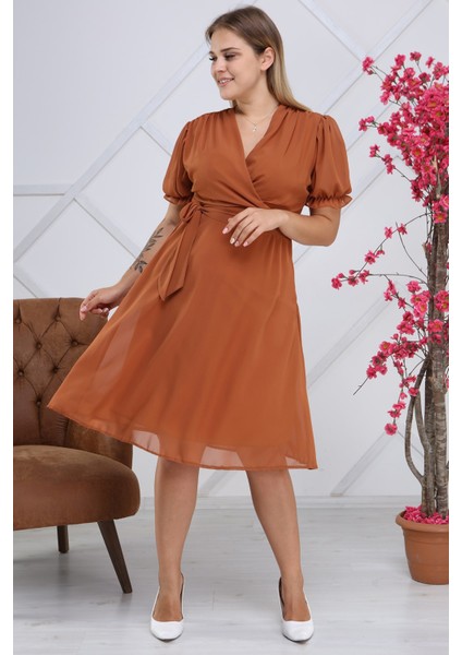 Kadın Kruvaze Yaka Kuşaklı Büyük Beden Midi Boy Şifon Elbise 4255-110 fiyatları