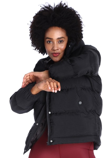 Favola Puffer Over Kadın Siyah Günlük Stil Mont 22KKTL21B02-SYH