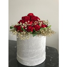 Eloza Floral Art Ithal Yapay ve Kuru Çiçeklerle  Tasarlanan Özel Günlerde Kullanabileceğiniz Kadife Kutu Arajmanı