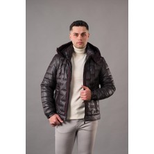 Akçaylar Regular Fit Kapşonlu Astarlı Kapitone Erkek Mont