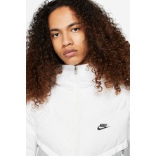 DD6795-100 Sportswear Storm-Fıt Windrunner Erkek Mont