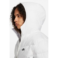 DD6795-100 Sportswear Storm-Fıt Windrunner Erkek Mont