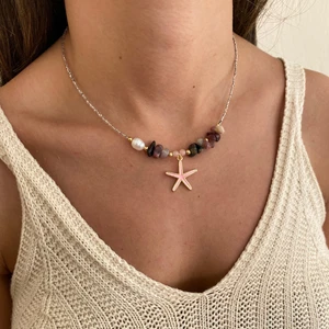 Suerte Accessories Turmalin ve Pembe Kuvars (Aşk Taşı) Doğal Taş Mayorka Inci Gold Deniz Yıldızı Uçlu El Yapımı Kolye
