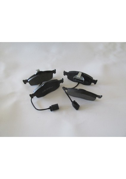 Ford Mondeo- 93/00 Ön Fren Balatası (2 Kablolu) (Disk) (155X58,7X18/15 6.4X58.7X18) (Bramax) 1022079 modelleri