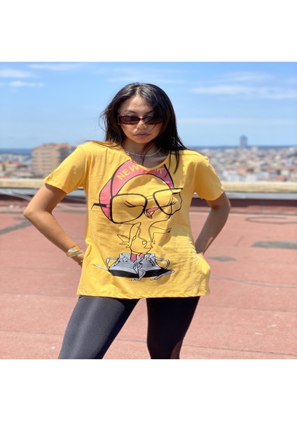 Joy Kadın Sarı Baskılı T-Shirt fırsatları