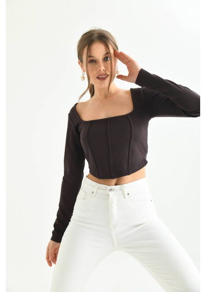 Çikolata Kahve Önü Şerit Detaylı Kare Yaka Crop Bluz fırsatları