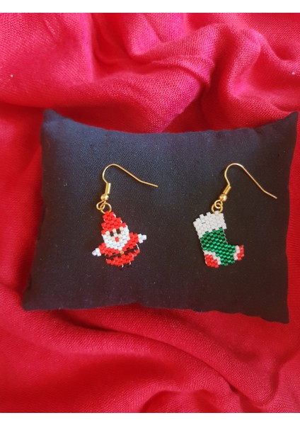 Miyuki Boncuk El Yapımı Minik Noel Baba ve Çorap Küpe Yılbaşı Christmas Noel