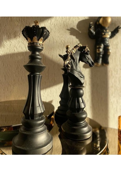 Premium Satranç Üçlü Siyah Heykel Takımı modelleri