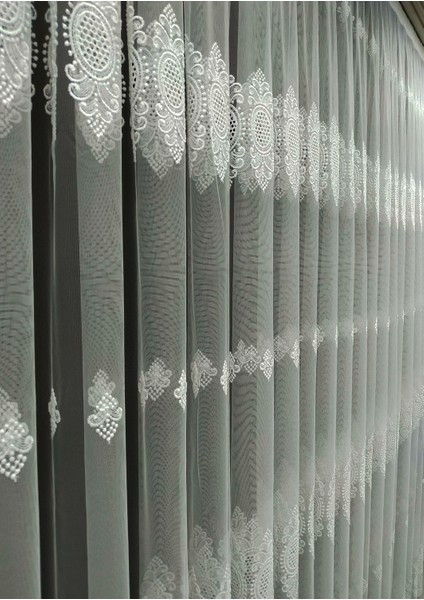 Taç Nakışlı Brode Kullanıma Hazır 1/3 Sık Pile Tül Perde Tek Kanat - Ekru 100 x 260 cm fiyatları