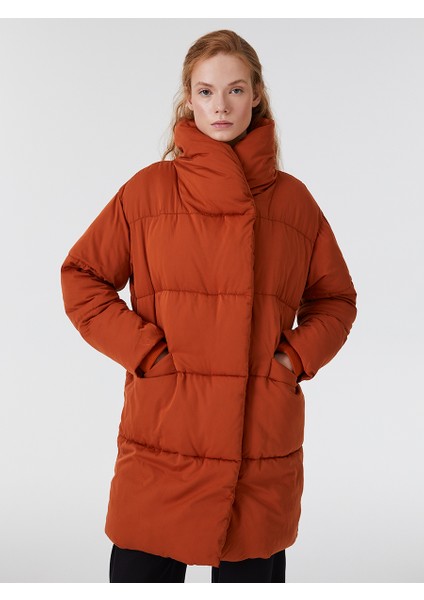 Regular Fit Kadın Kaban