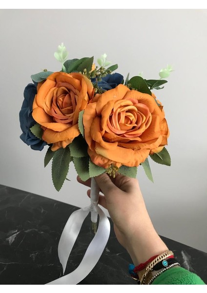 Ithal Yapay Çiçeklerle Tasarlanan Gelin Buketi modelleri