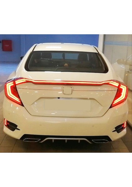 Honda Cıvıc Fc5 2016-2021 Hareketli Sinyalli LED Stop ve Spoıler Takımı Kırmızı