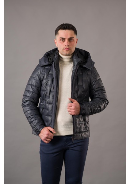 Regular Fit Kapşonlu Astarlı Kapitone Erkek Mont fiyatları