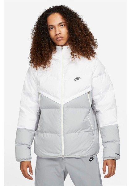 DD6795-100 Sportswear Storm-Fıt Windrunner Erkek Mont
