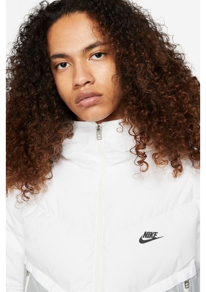 DD6795-100 Sportswear Storm-Fıt Windrunner Erkek Mont modelleri