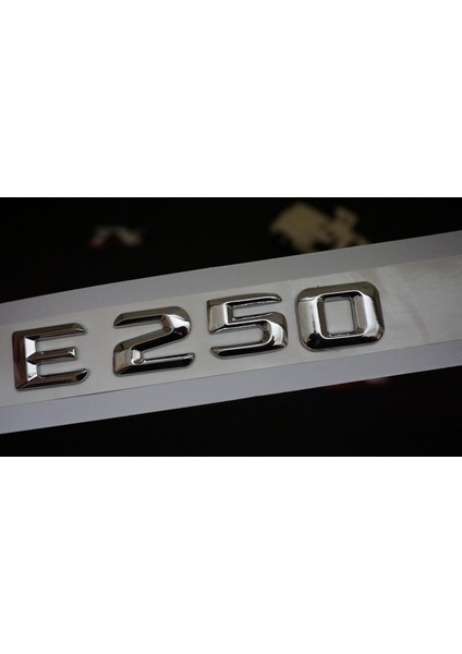 E250 Bagaj Krom Metal 3m 3D Yazı Logo