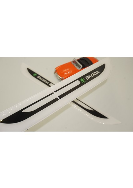 Skoda Yeti Yan Çamurluk 3m 3D Damla Silikon Yeni Nesil Logo Amblem