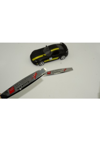 Audi Quattro Gecko Logo Yan Çamurluk 3m 3D Krom Metal Logo Amblem