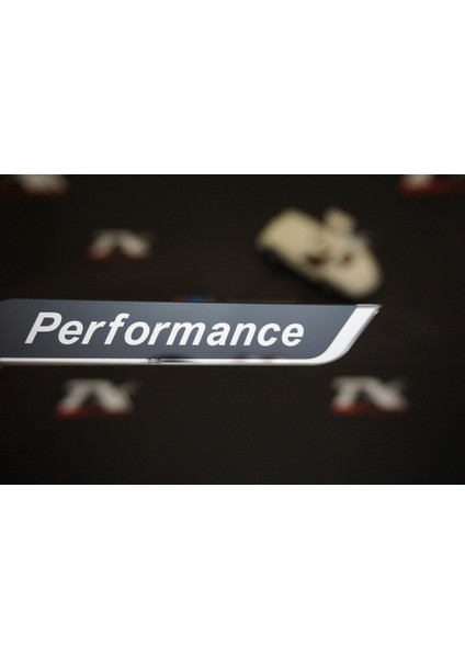 Bmw M Performance Kelebek Cam Dekor Logo