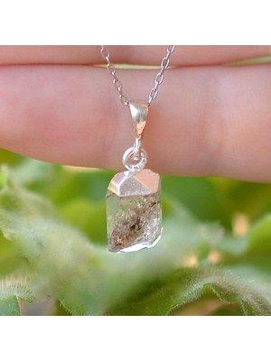 Taş Sandığı Herkimer Kuvars Taşı Gümüş Kolye - İşlenmemiş Herkimer Dimond