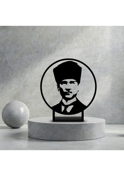 Atatürk Çerceveli Metal Masa Dekoru