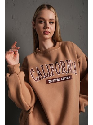 Trend Seninle Kadın Calıfornıa Baskılı Oversize Sweatshirt