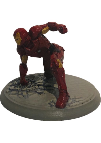 Ironman Figür 10 cm x 14 cm Kırmızı Renkli PLA+ Malzemeden Koleksiyonluk