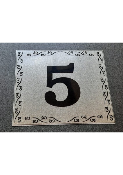 Kapı Numarası 10X12CM Metalik Gümüş Gri Üzeri Siyah Baskı Kendinden Yapışkanlı No:5