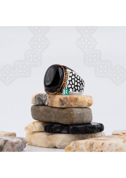 925 Ayar Gümüş Erkek Yüzük Akik Taşı Kehribar Taşlı Yüzük Nokta Desenli fiyatları