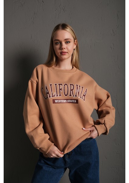 Kadın Calıfornıa Baskılı Oversize Sweatshirt