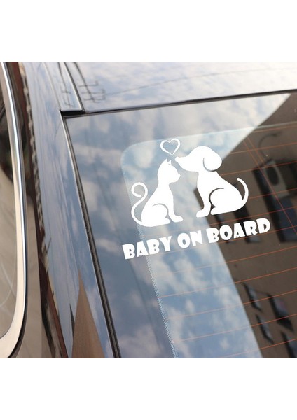 Arabada Bebek Kedi ve Köpek Var Sticker Yapıştırması Beyaz