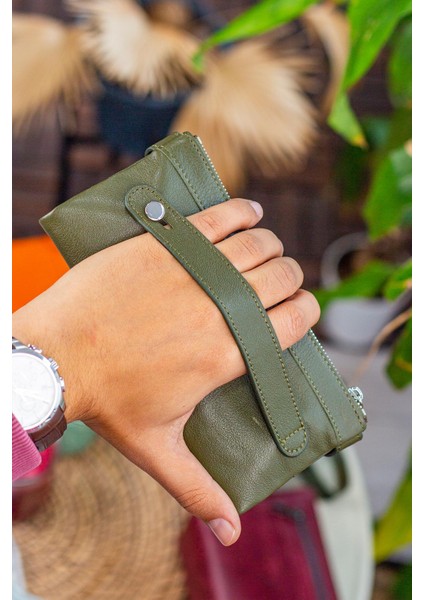 Roosevelt Hakiki Deri Telefon Bölmeli El Saplı Unisex Portföy Cüzdan fırsatları