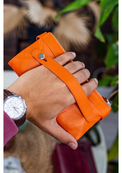 Roosevelt Hakiki Deri Telefon Bölmeli El Saplı Unisex Portföy Cüzdan fırsatları