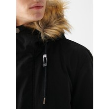 Mavi Erkek Kapüşonlu Siyah Parka 0110108-900