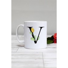 Çiçek Desenli V Harfli Kupa Bardak Beyaz